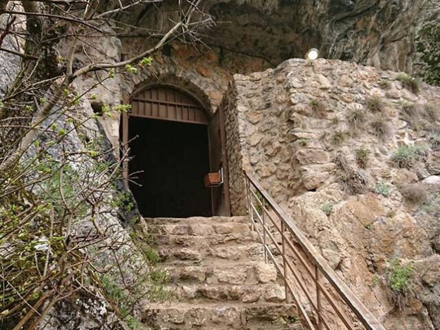 Bulak Mencilis Mağarası
